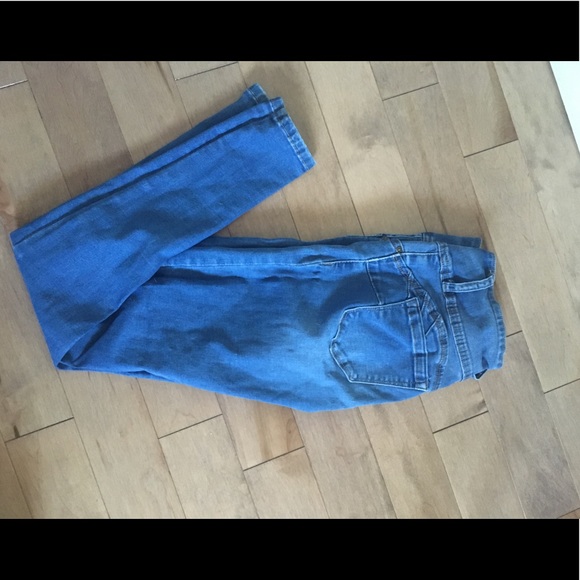 Blue jeans - Picture 2 of 3
